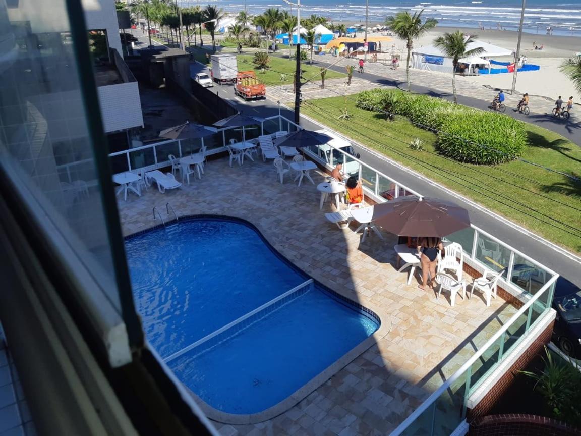 Frente mar piscina churrasqueira wifi garagem portaria 24hs Solemar Exterior foto