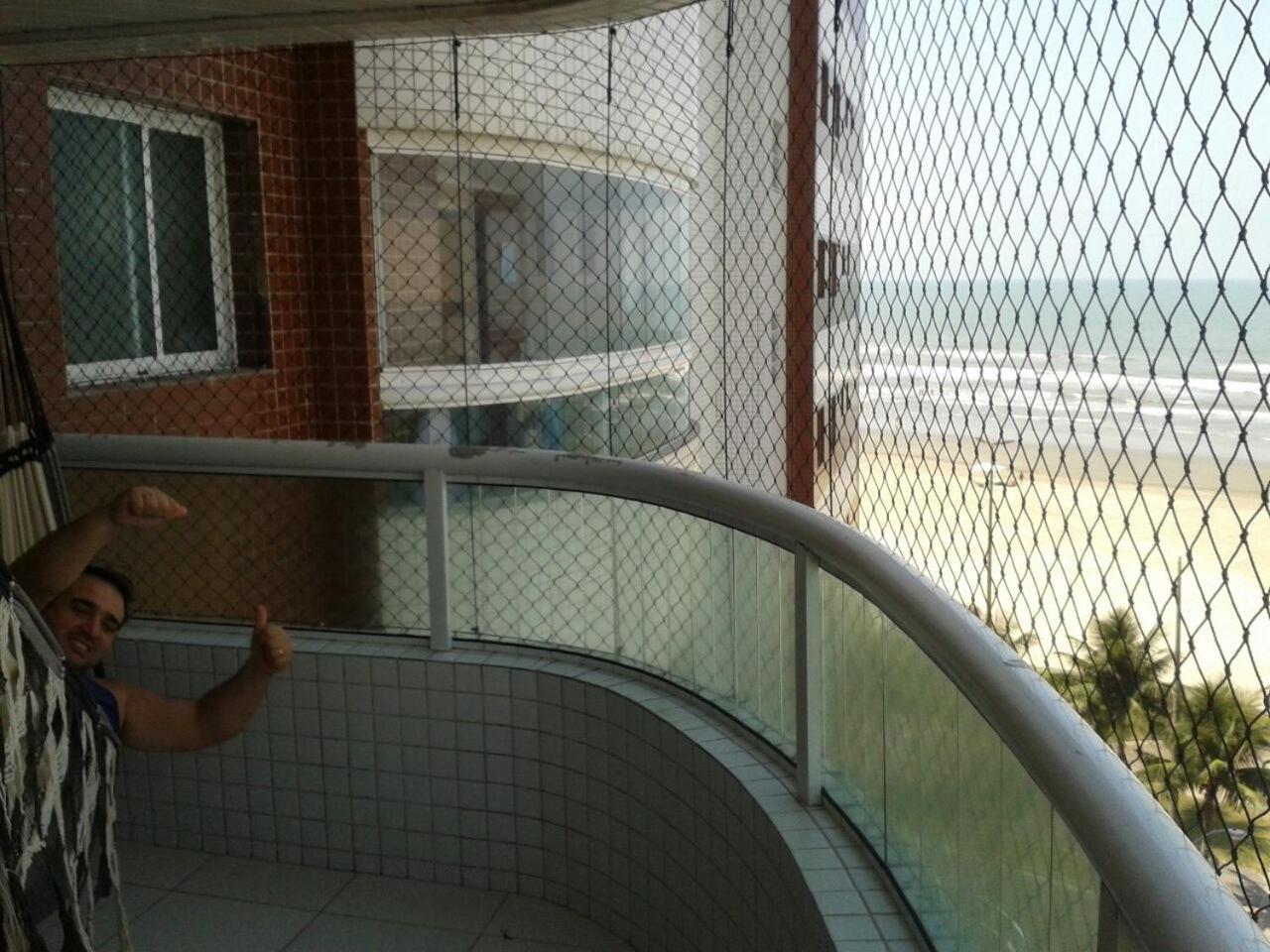 Frente mar piscina churrasqueira wifi garagem portaria 24hs Solemar Exterior foto